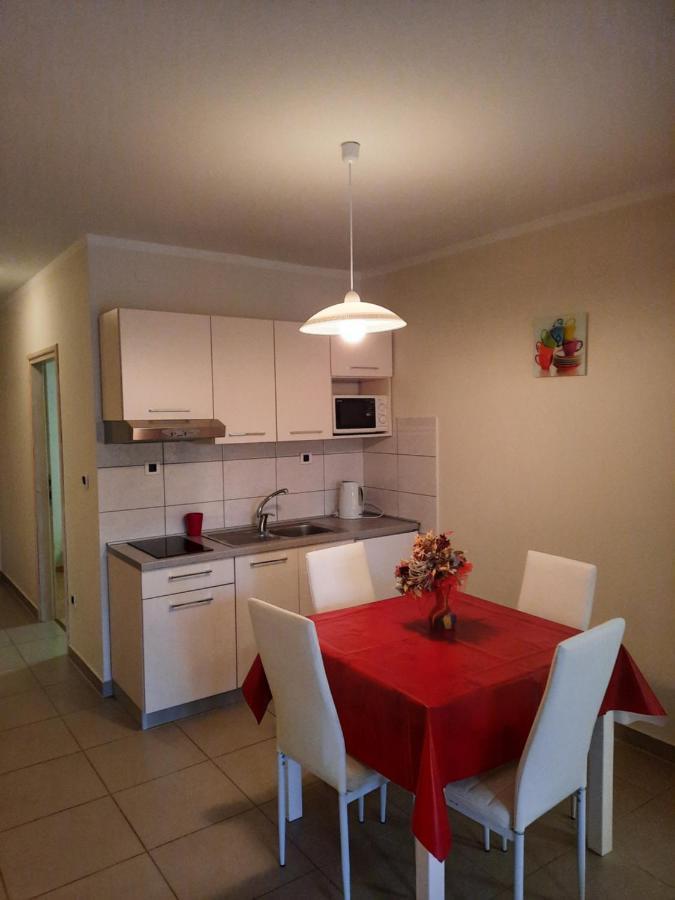 Apartmani Ivica Veglia Exterior foto
