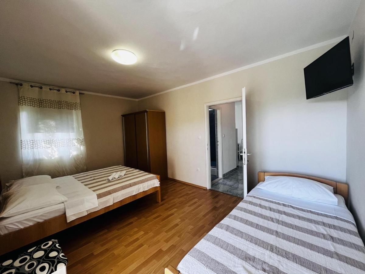Apartmani Ivica Veglia Exterior foto