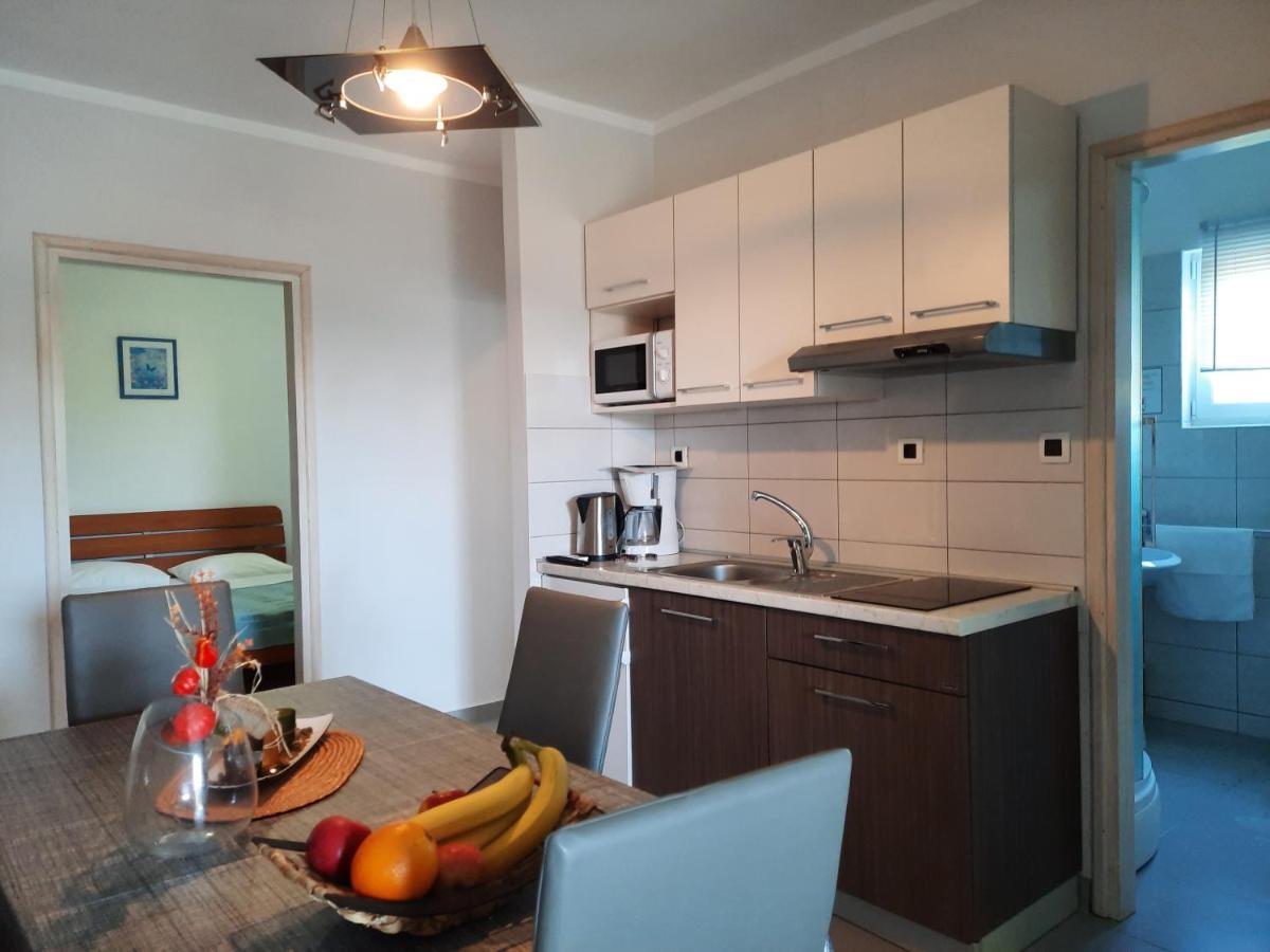 Apartmani Ivica Veglia Exterior foto